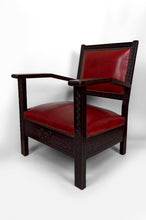 Lade das Bild in den Galerie-Viewer, Paire de Fauteuils Art Deco Colonial en Bois Sculpté, Algérie Française, Circa 1930