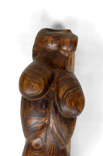 Загрузить изображение в средство просмотра галереи, Importante Sculpture de Corps de Femme, Cèdre et Chêne, Brutalisme, France, Circa 1970