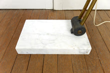 将图片加载到图库查看器,Important Lampadaire Arc Réglable, Socle en Marbre de Carrare, Italie, Circa 1970