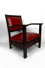 Lade das Bild in den Galerie-Viewer, Paire de Fauteuils Art Deco Colonial en Bois Sculpté, Algérie Française, Circa 1930