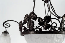 Load image into Gallery viewer, Important lustre en fer forgé, tulipes  et vasque en verre pressé-moulé, Art Deco, France, Circa 1930