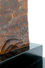 Загрузить изображение в средство просмотра галереи, Sculpture en bois sur socle– Buste de femme à la rose, Art Déco, vers 1930