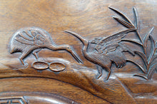 Lade das Bild in den Galerie-Viewer, 4 importants fauteuils asiatiques aux Chauves-Souris et Grues, Indochine ou Chine du Sud, Circa 1880