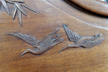 Lade das Bild in den Galerie-Viewer, 4 importants fauteuils asiatiques aux Chauves-Souris et Grues, Indochine ou Chine du Sud, Circa 1880