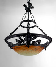 Load image into Gallery viewer, Lustre/Suspension en Fer Forgé et Pâte de Verre Soufflée, Attribué à Muller Frères Lunéville, Art Nouveau / Art Déco, France, circa 1900-1920