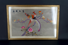 将图片加载到图库查看器,Broderie ancienne sous verre, Couple d'Oiseaux, Soie, Chine, Début XXe