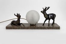 Загрузить изображение в средство просмотра галереи, Lampe Veilleuse Sculpturale Art Déco aux cerfs – vers 1930