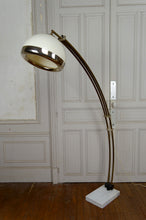 将图片加载到图库查看器,Important Lampadaire Arc Réglable, Socle en Marbre de Carrare, Italie, Circa 1970