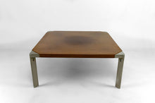 将图片加载到图库查看器,Table basse en noyer et aluminium, par Osvaldo Borsani pour Tecno, Italie, Circa 1970