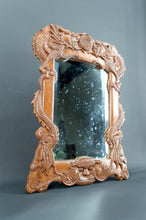 Загрузить изображение в средство просмотра галереи, Miroir en Bois Sculpté de Dragons, Indochine, Circa 1900