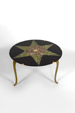 Загрузить изображение в средство просмотра галереи, Exceptionnelle table basse en bronze et marqueterie de marbres, France ou Italie, circa 1960