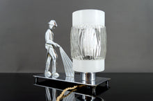 将图片加载到图库查看器,Rare Lampe en Bronze Chromé – "Soldat du Feu" – Art Déco Moderniste, Pologne, Circa 1950-1960