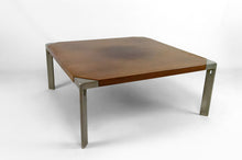 将图片加载到图库查看器,Table basse en noyer et aluminium, par Osvaldo Borsani pour Tecno, Italie, Circa 1970