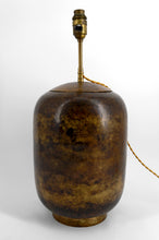 Загрузить изображение в средство просмотра галереи, Lampe Art Déco moderniste en laiton patiné, vers 1930