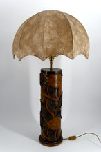 Загрузить изображение в средство просмотра галереи, Importante Lampe Sculpturale en Bois – Ancien Rouleau Encreur d’Imprimerie Art Nouveau – Design Industriel – Circa 1900