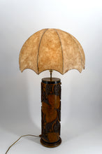 Загрузить изображение в средство просмотра галереи, Importante Lampe Sculpturale en Bois – Ancien Rouleau Encreur d’Imprimerie Art Nouveau – Design Industriel – Circa 1900