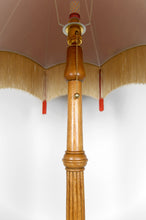 将图片加载到图库查看器,Important lampadaire Art Déco en chêne sculpté, France, vers 1920