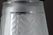 将图片加载到图库查看器,Lampe en Fer Forgé "Vigne et Raisin", Muller Frères Lunéville, Art Déco, Circa 1930