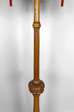 将图片加载到图库查看器,Important lampadaire Art Déco en chêne sculpté, France, vers 1920