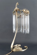 将图片加载到图库查看器,Lampe en Bronze et Pendeloques par Hector Guimard, France, Art Nouveau, Circa 1910