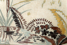 将图片加载到图库查看器,Exceptionnelle paire d'importantes tapisseries brodées Art Déco à décor de chasse primitive mythifiée, France, Vers 1930