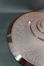 Load image into Gallery viewer, Lustre / Suspension Art Déco moderniste, en verre rose et bronze chromé, par Henry Petitot, France, Circa 1935