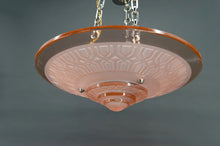 Load image into Gallery viewer, Lustre / Suspension Art Déco moderniste, en verre rose et bronze chromé, par Henry Petitot, France, Circa 1935