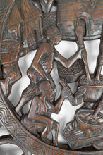 将图片加载到图库查看器,Porte africaine en bois sculpté et bronze de chef de village bamoun, Cameroun, début XXe