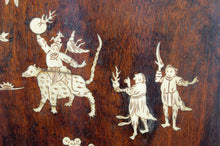 将图片加载到图库查看器,Armoire asiatique en bois de fer marqueté d'os, Indochine, circa 1880