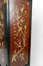 将图片加载到图库查看器,Armoire asiatique en bois de fer marqueté d'os, Indochine, circa 1880