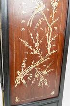 将图片加载到图库查看器,Armoire asiatique en bois de fer marqueté d'os, Indochine, circa 1880