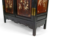 将图片加载到图库查看器,Armoire asiatique en bois de fer marqueté d'os, Indochine, circa 1880