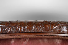 Lade das Bild in den Galerie-Viewer, Salon Art Déco en velours rose par Paul Follot, circa 1920