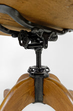 将图片加载到图库查看器,Fauteuil de bureau américain pivotant en chêne, avec assise en cuir, USA, Circa 1900