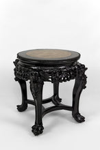 将图片加载到图库查看器,Sellette basse / table d'appoint Asiatique en bois sculpté de Démons, plateau en marbre, Indochine, Circa 1880