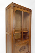 将图片加载到图库查看器,Vitrine / bibliothèque Art Déco en noyer, France, Circa 1920