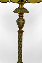 将图片加载到图库查看器,Lampadaire en bois sculpté doré et abat-jour en verre nacré, Art Déco, France, Circa 1920