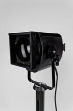 将图片加载到图库查看器,Projecteur / lampe / spot de cinéma, France, circa 1940