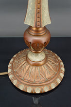 将图片加载到图库查看器,Lampe Art Deco en bois peint vert et patine cuivrée, France, Circa 1920