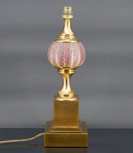 Charger l'image dans la galerie, Lampe Maison Charles, Oursin rose et bronze doré, France, Circa 1960
