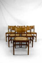 将图片加载到图库查看器,Lot de 6 chaises brutalistes en Orme avec assises paillées, Maison Regain, Circa 1960