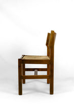 将图片加载到图库查看器,Lot de 6 chaises brutalistes en Orme avec assises paillées, Maison Regain, Circa 1960