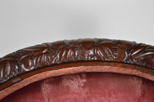 Lade das Bild in den Galerie-Viewer, Salon Art Déco en velours rose par Paul Follot, circa 1920