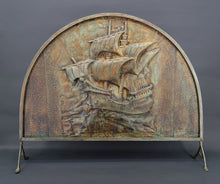 将图片加载到图库查看器,Pare-feu / cache-cheminée / paravent au Galion, Art Deco, Circa 1920