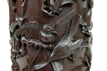 将图片加载到图库查看器,Importante colonne / sellette haute asiatique en bois sculpté, circa 1880, Indochine