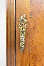 将图片加载到图库查看器,Bar Art Déco en noyer et loupe d'orme, France, circa 1925