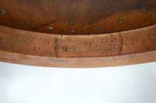 将图片加载到图库查看器,Chaise bistrot par J&J Kohn avec assise décorée