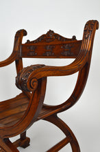 将图片加载到图库查看器,Fauteuil curule Néo Renaissance en noyer sculpté
