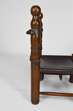 将图片加载到图库查看器,Chaise basse Moderniste en bois et cuir