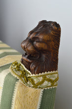 将图片加载到图库查看器,Fauteuil Néo-Renaissance en noyer à têtes de lions